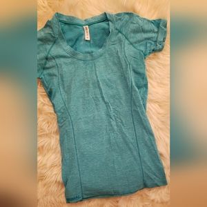 PRIMAL Lululemon dupe active bodycon women's tee, teal, size m